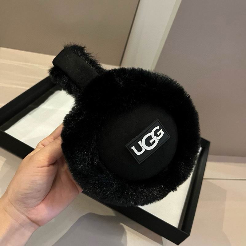 UGG earmuff 120904